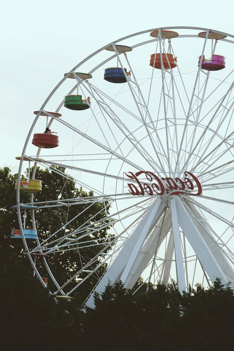 amusement park Coca-Cola ferris wheel ferris wheel